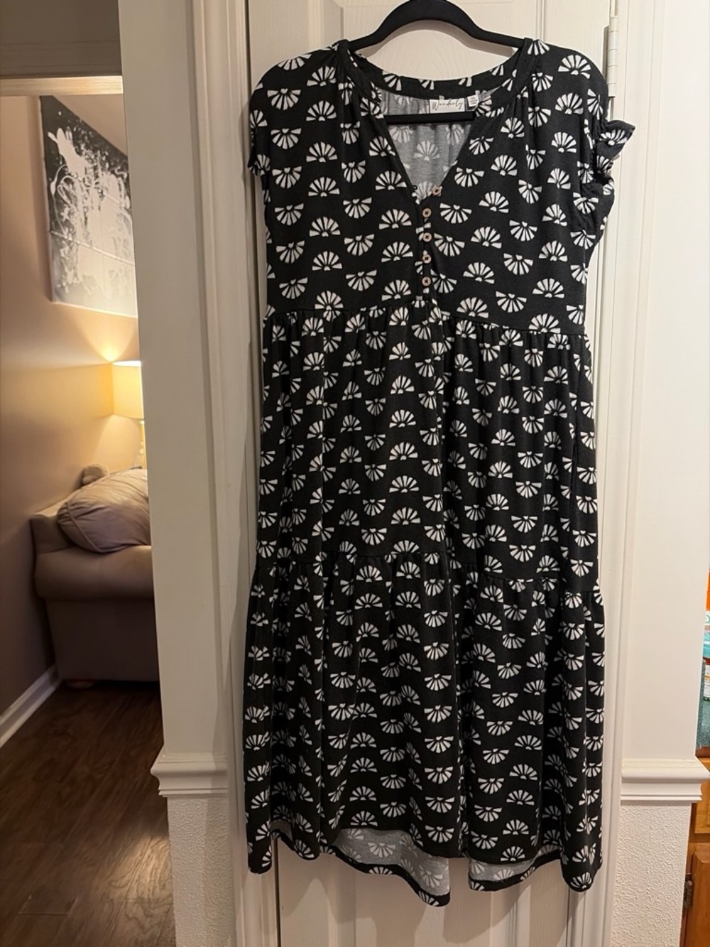 Wonderly black and white patterned dress.